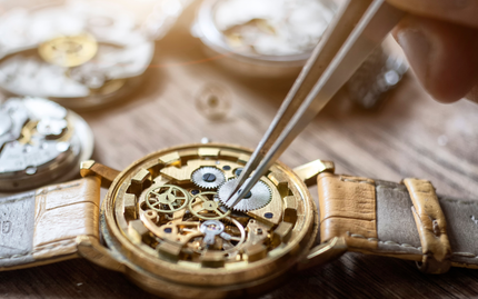 Watch repairs service